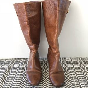 Steve Madden Intyce Boots in Cognac